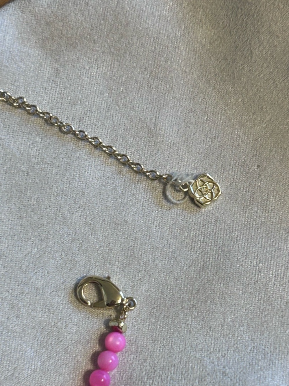 NWOT Kendra Scott Gemstone Heart Beaded Pendant Necklace in Pink - Picture 9 of 10